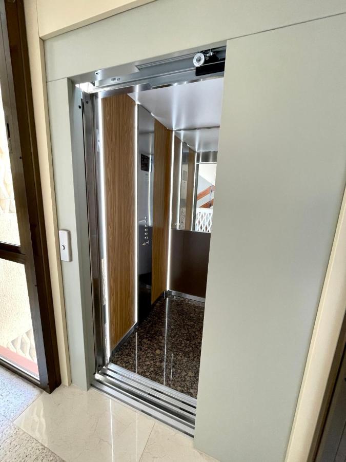 Gatu Casa Muse Junto A La Playa, Vista Al Mar, Aire Acc, Terraza, Wifi Y Chimenea " Preferente Mayores De 25 Anos Y Familias " El Puerto de Santa María Extérieur photo